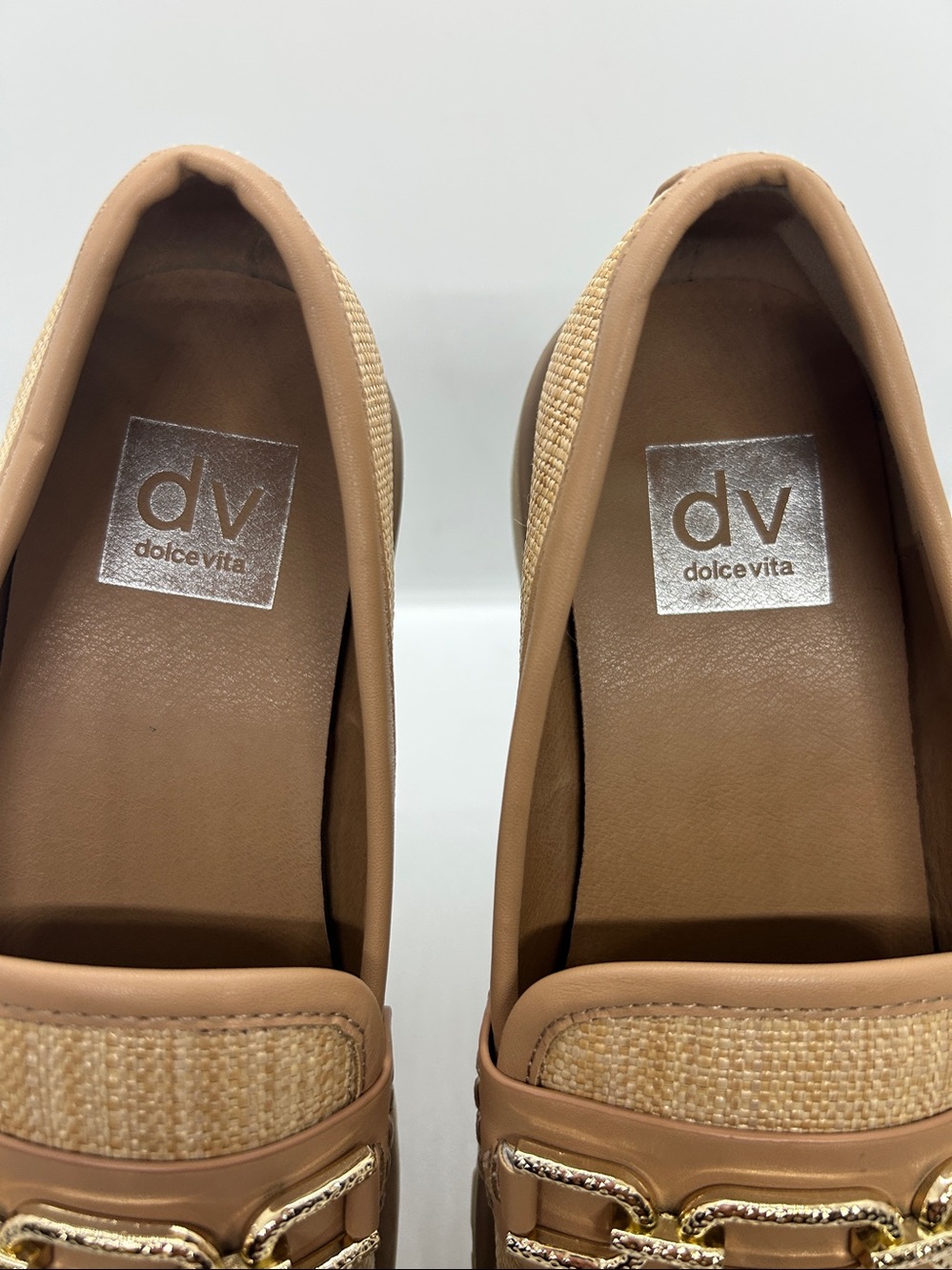 Dolce Vita Tan Raffia-Textured Loafers with Gold Chain Sz Us 7 - Picture 11 of 13